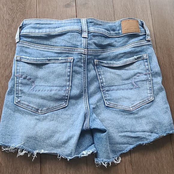 American Eagle Jean Shorts - Picture 3 of 4